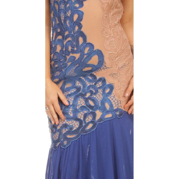 Ema Savahl Sheer Painted Lace Blue & Nude Dress - Picture 3 of 3